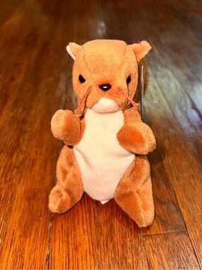 Canadian TY Nuts Beanie Baby Squirrel Stuffed Animal